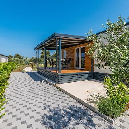 Willa Mobile House Mm Biograd Na Moru Zewnętrze zdjęcie