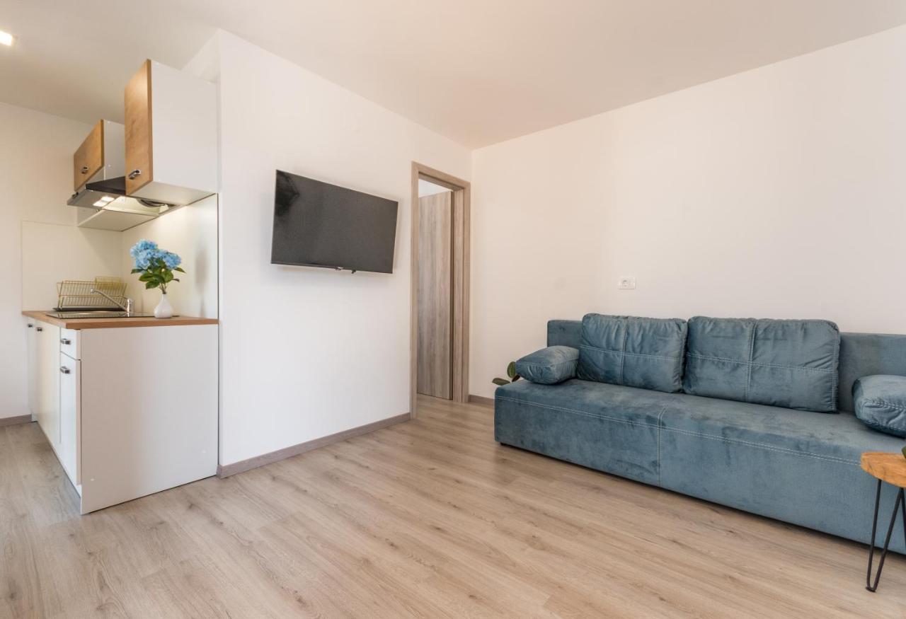 Willa Mobile House Mm Biograd Na Moru Zewnętrze zdjęcie
